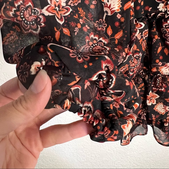 Express Long Sleeve Paisley Ruffle skirt Dress size XXS - Picture 12 of 15